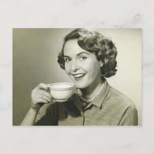 Frau mit Tassen Postkarte