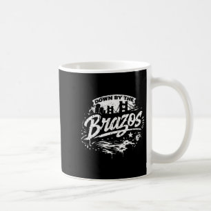 Frau nach unten durch die Brazos-Design Waco Texas Kaffeetasse