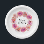 Frau Pink Floral Bachelorette Brautparty Pappteller<br><div class="desc">Planen Sie einen unvergesslichen Junggeselinnen-Abschied oder ein unvergessliches Brautparty? Unsere Miss zu Mrs. Pink Floral Bachelorette Brautparty Paper Teller sind die perfekte Wahl für Ihre Feier. Diese hochwertigen Teller aus Papier zeichnen sich durch ein atemberaubend rosa Blumendesign aus und verleihen Ihrem Event eine elegante Touch. Sie sind speziell für Junggeselinnen-Abschiede...</div>