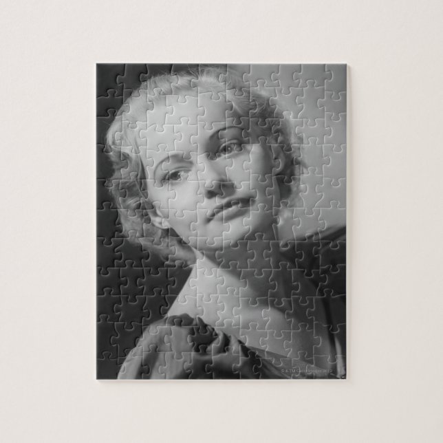 Frau posiert 2 (Vertikal)