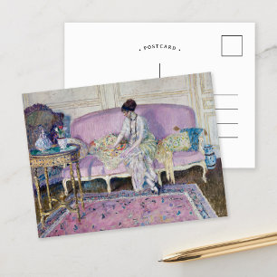 Frau sitzt auf Sofa   Frederick Carl Frieseke Postkarte