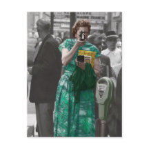 Frauen der 50er Jahre mit einer Videokamera