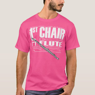 Frauen, die den ersten Vorsitz führen, schlagen ei T-Shirt