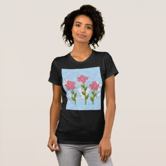 Frauen, die farbige Blume zeichnend Shirt