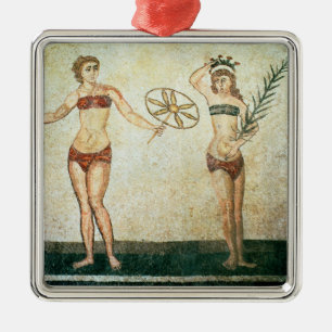 Frauen 'in den Bikinis Silbernes Ornament