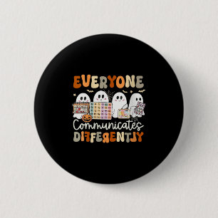 Frauen Jeder Kommuniziert Anders Halloween Button