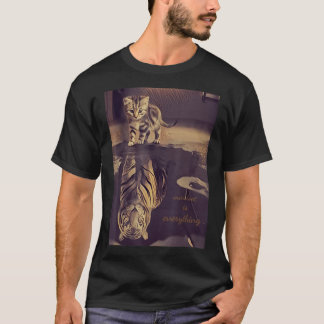 Frauen Katzen Reflektion Tiger Freunde Niedlich 1 T-Shirt