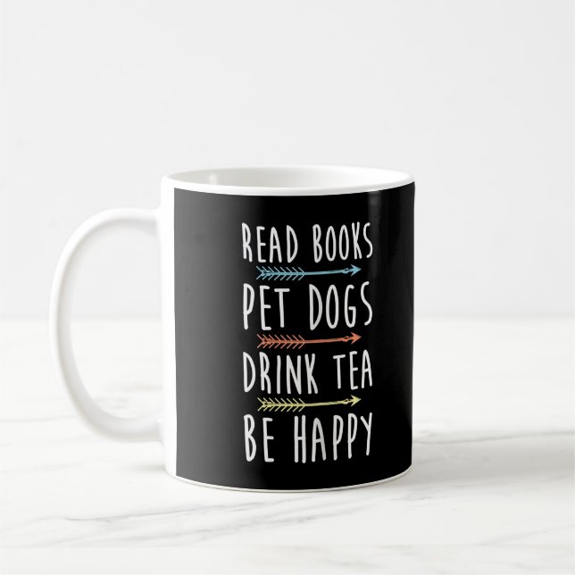 Frauen lesen Bücher Haustiere Hunde trinken Tee zu Kaffeetasse (Links)