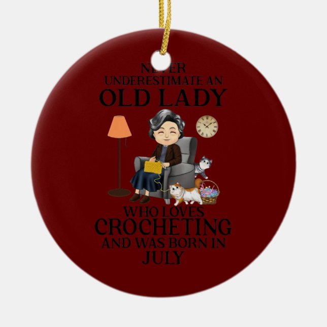 Frauen, Lieben, die geboren im Juli häkeln Keramik Ornament (Vorne)