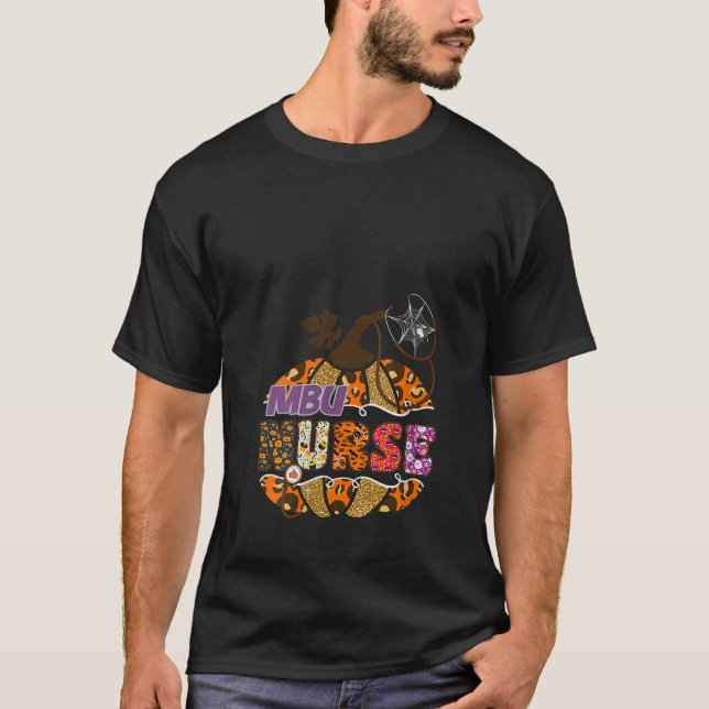 Frauen MBU Nurse Halloween Pumpkin Leopard Medical T-Shirt (Vorderseite)