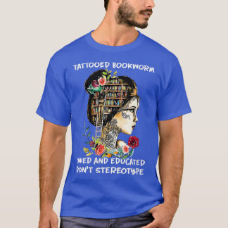 Frauen mit Buchwürmer, gebacken und ausgebildet, D T-Shirt