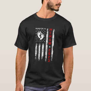 Frauen Neue Mutter Befördert Zu Memaw Est 2023 Vin T-Shirt
