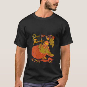 Frauen rennen um Dank für den Erntedank von Nurse T-Shirt