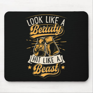 Frauen sehen aus wie eine Schönheit, treffen wie e Mousepad