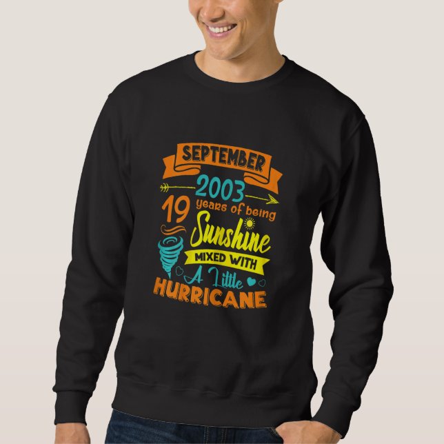Frauen September 2003 19 Jahre alter Sonnenschein  Sweatshirt (Vorderseite)