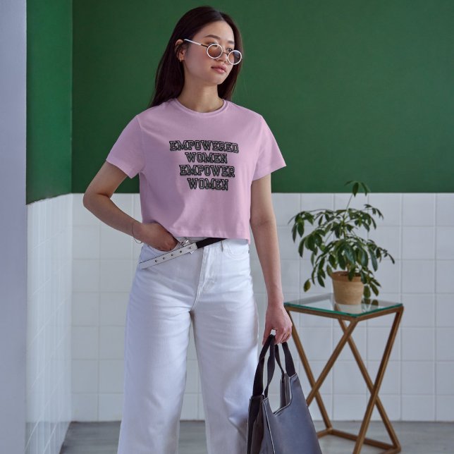 Frauen stärken T - Shirt für Frauen (Von Creator hochgeladen)