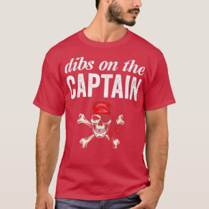 Frauen tauben auf dem Captain Funny Captain, der W T-Shirt