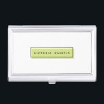 Frauenlogo | Grün | Berufliches Branding Visitenkarten Dose<br><div class="desc">Erleben Sie mit diesem schönen und freundlichen Visitenkartenhalter einen tollen Eindruck. Minimal Design verfügt über ein grünes Rechteck mit einem schwarzen geometrischen Rahmen mit Ihrem Namen oder Firmennamen in der Mitte in modernen schwarzen Schrift Dieses Design ist Teil einer "Feminine Branding" Kollektion, passende Buchstaben, Umschläge, Visitenkarte, Aufkleber und vieles mehr...</div>