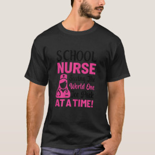 Frauenschulkur Rette das Welt-One-Ice-Pack T-Shirt
