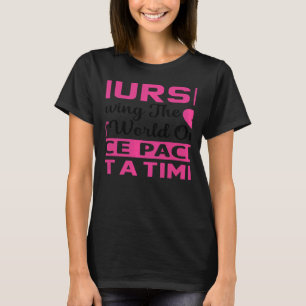 Frauenschulkur Rette das Welt-One-Ice-Pack T-Shirt
