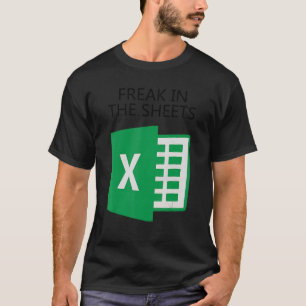 Freak in den Excel-Sheets Halloween T-Shirt