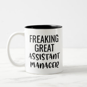 Freaking Great Assistant Manager Zweifarbige Tasse