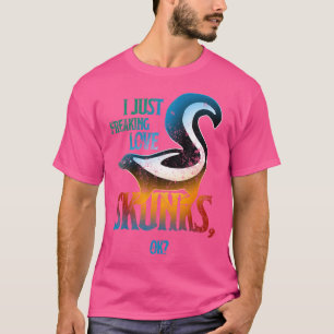 Freaking Liebe Skunks Liebe Niedlich Skunk Wildlif T-Shirt