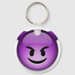 Freches Emoji stellen gegenüber Schlüsselanhänger