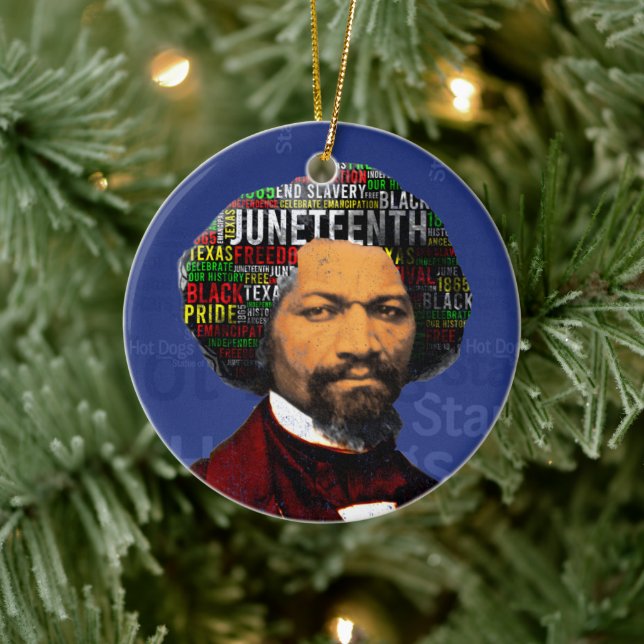 Frederick Douglass c1860s, Juneteenth Word Cloud Keramik Ornament (Baum)