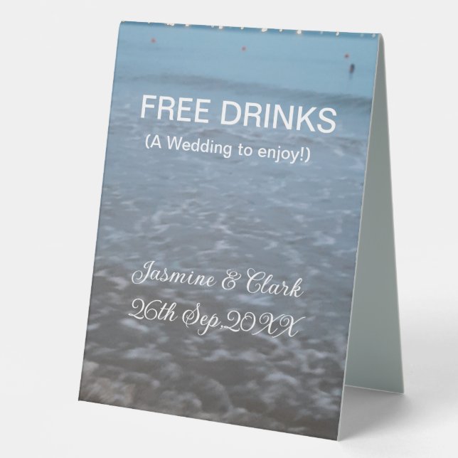 Free drinks save the date beach wedding add name  tischaufsteller  (Vorderseite)