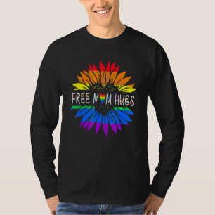 Free Mama Hugs Gay Pride Lgbt Daisy Rainbow Blume T-Shirt