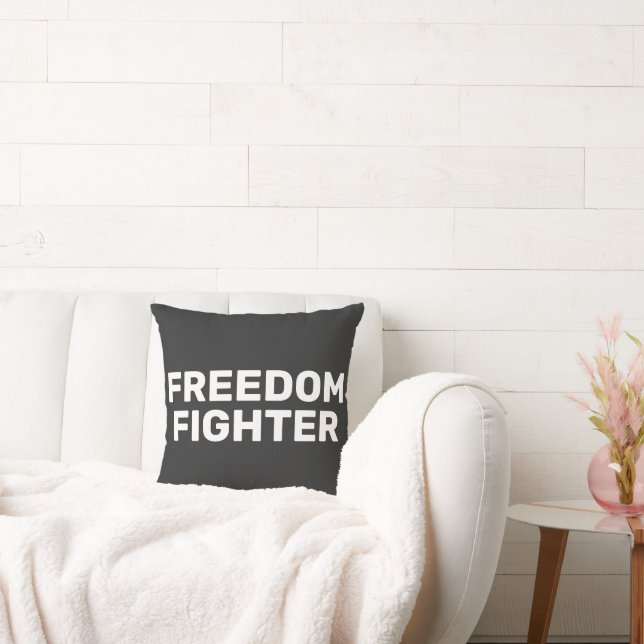 FREEDOM FIGHTER T - Shirt Kissen (Liege)