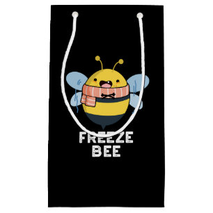 Freeze Bee Funny Insect Bug Pun Dark BG Kleine Geschenktüte