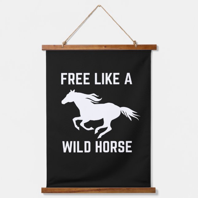 Frei wie ein wildes Pferd Wandteppich Mit Holzrahmen (Vorderseite)