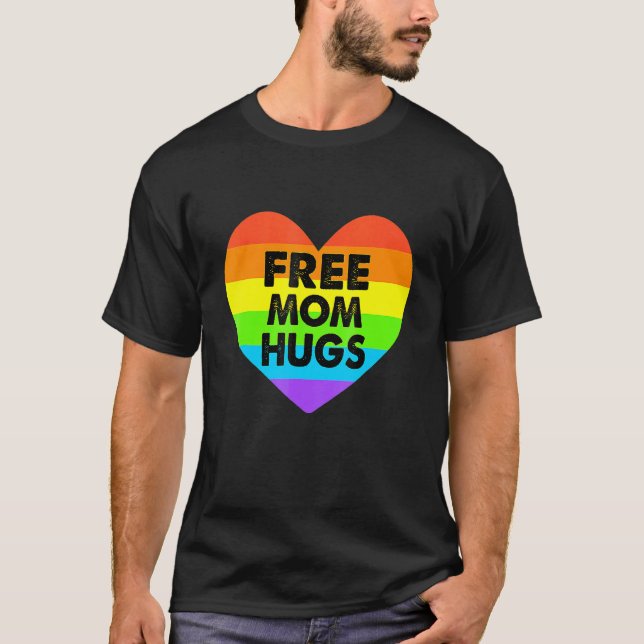 Freie Mama Hugs Gay Pride Transgender Rainbow Hear T-Shirt (Vorderseite)
