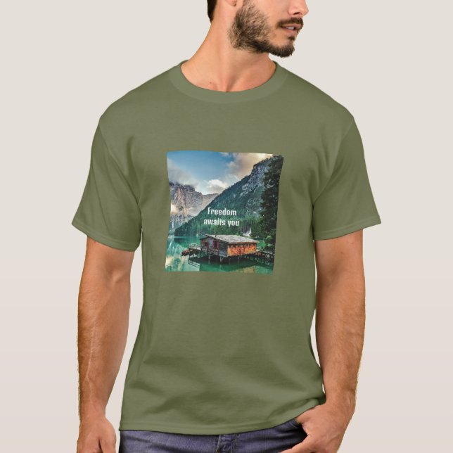 Freiheit erwartet Sie (dunkler) T - Shirt (Vorderseite)