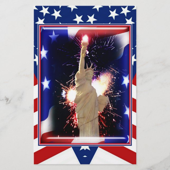 Freiheitsstatue mit Feuerwerk für den 4. Juli (Vorderseite)