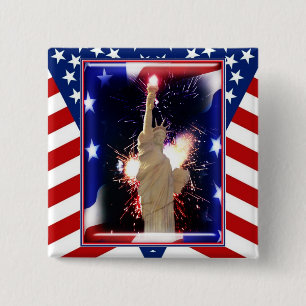 Freiheitsstatue mit Feuerwerk zum 4. Juli Button