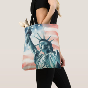 Freiheitsstatue unter amerikanischer Flagge Tasche