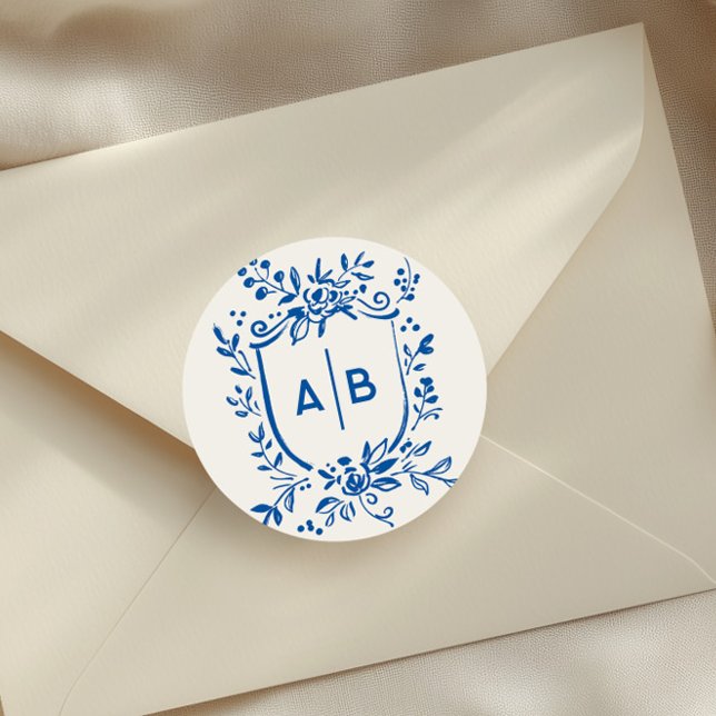 French Blue Botanical Crest Wedding Monogram Runder Aufkleber (Von Creator hochgeladen)