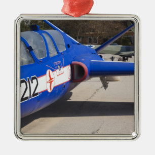 French Built Fouga Magister trainer Ornament Aus Metall