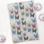 French Bulldog Fun Dog Geschirrtuch<br><div class="desc">Frische Bulldogge oder französisches Muster auf einem duteneierblauen Hintergrund,  perfekt für Hundefreunde,  Tierärzte,  Tiersitter und alle,  die diese wunderschönen kleinen Welpen Lieben. Originelle Kunst von Nic Squirrell.</div>