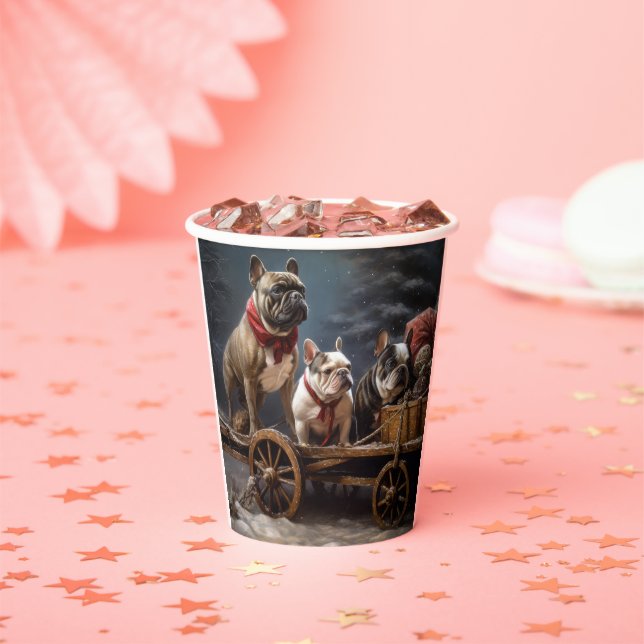 French Bulldog Snowy Sleigh Weihnachtsdekor Pappbecher (Insitu)