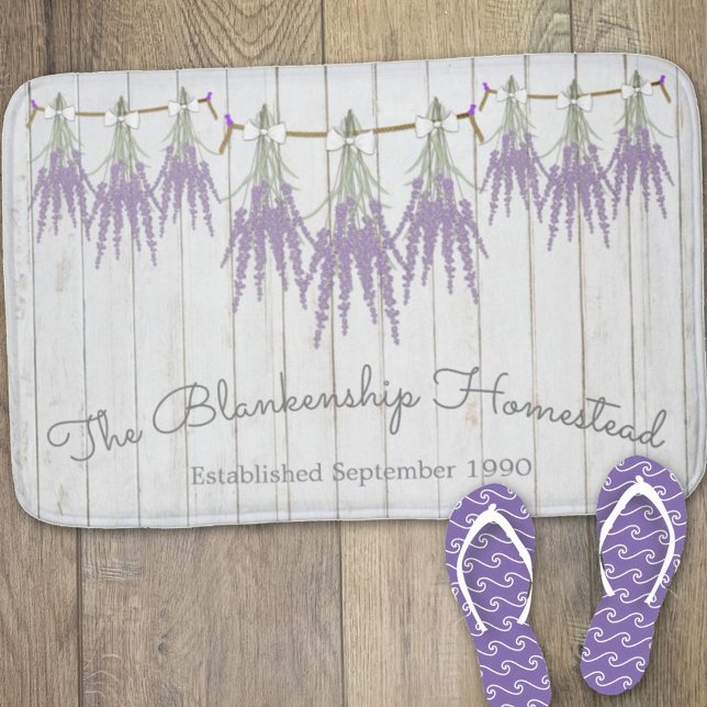 French Farmhouse Lavender Bundles White Bow Badematte (Von Creator hochgeladen)