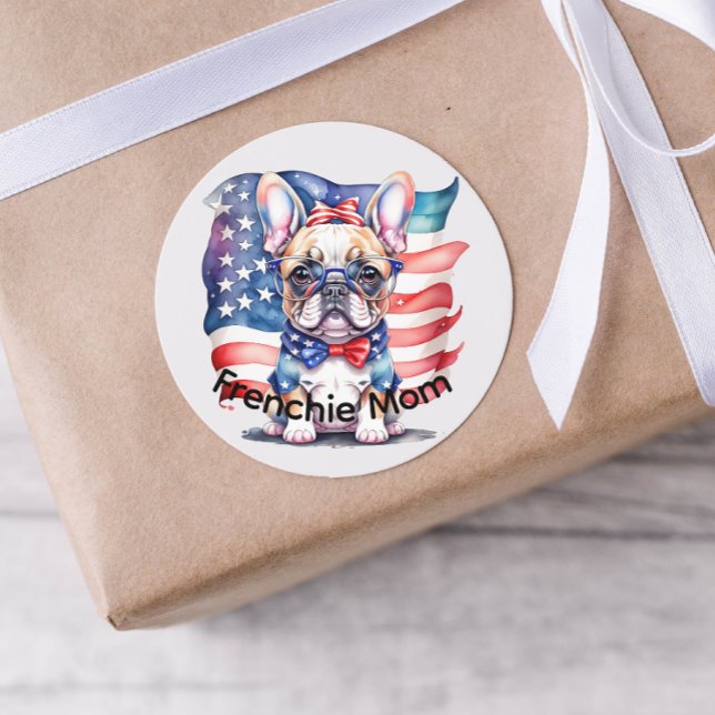 Frenchie Bulldog Mom Patriotic USA Flag  Runder Aufkleber (Von Creator hochgeladen)