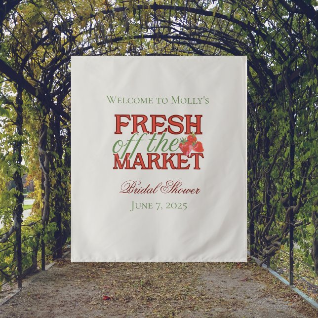 Fresh Off Market - Personalisiert Modernes Bridal Wandteppich (Fresh Off the Market banner with modern serif font – perfect for engagement or bridal celebrations!)