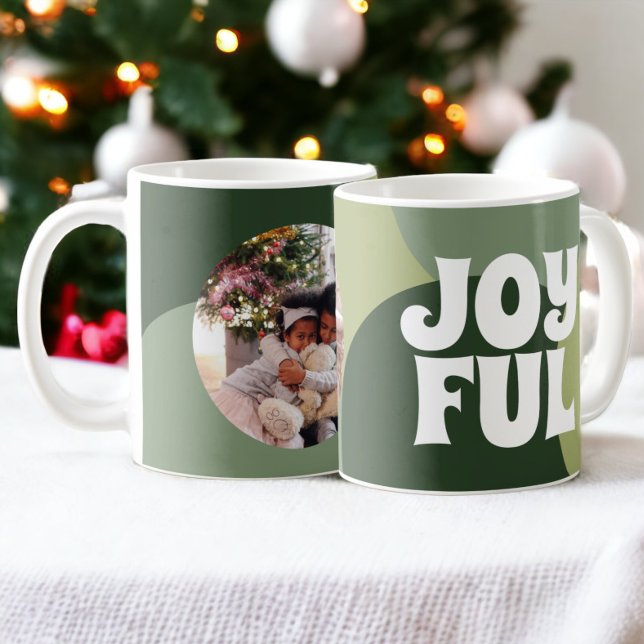Freudendes Foto Weihnachtsfeiertage Jahreszeit Kaffeetasse (Joyful Photo Christmas Holiday Season Coffee Mug from Ricaso. Add your custom photo. Make your own)