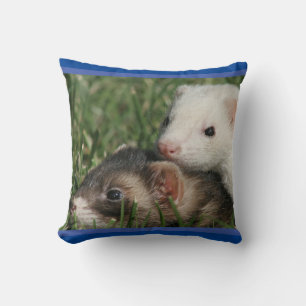 Freunde Niedliches Foto von Sleepy Ferrets Kissen