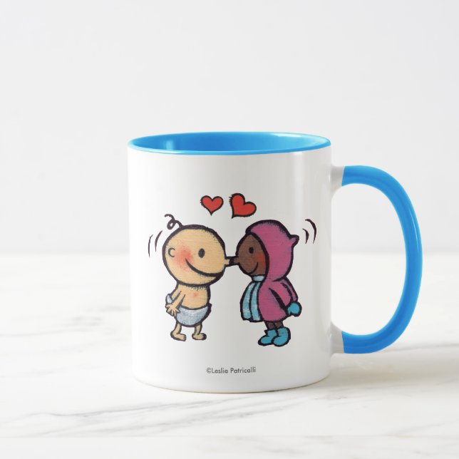 Freundliche Eskimonase küsst Kinder Tasse (Rechts)