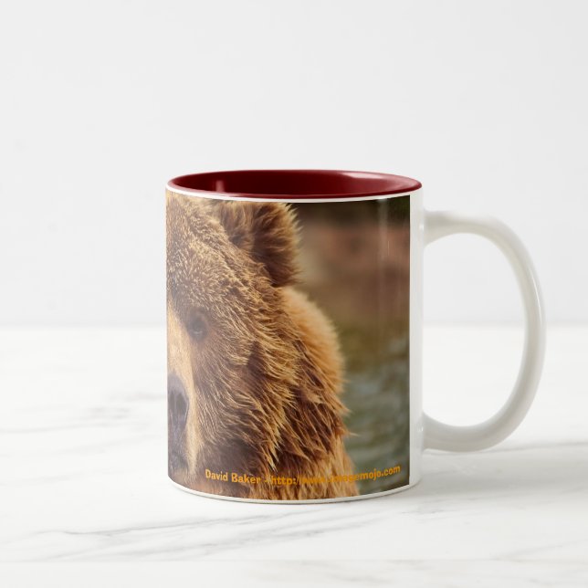 Freundlicher Grizzlybär Zweifarbige Tasse (Rechts)